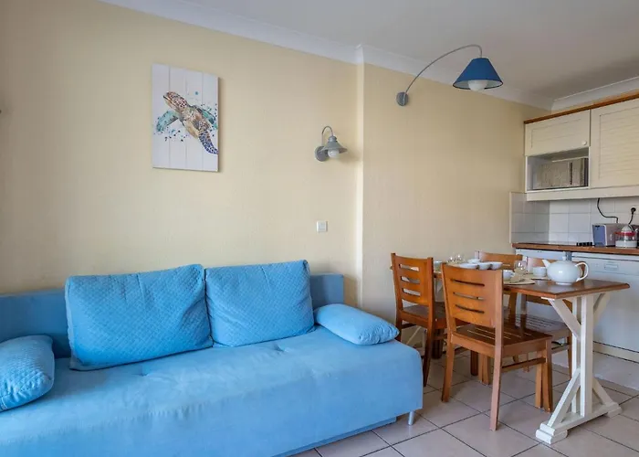 Bleu Marine-10 By Interhome Appartement